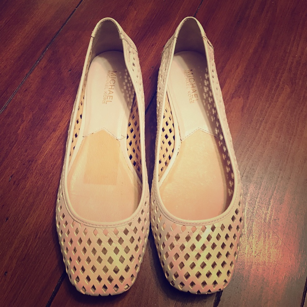 Michael Kors White Leather flats